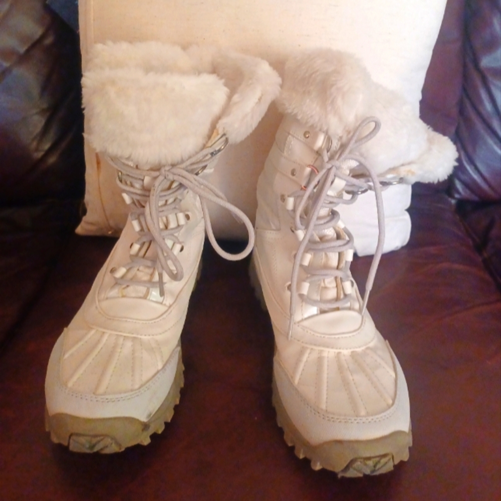U S Polo Assn Women's Winter Snow Boots